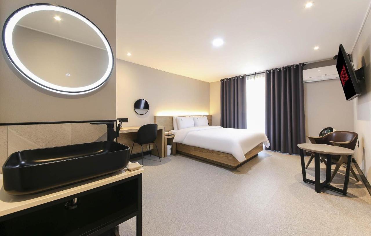 Labe Hotel Jeonju Dış mekan fotoğraf