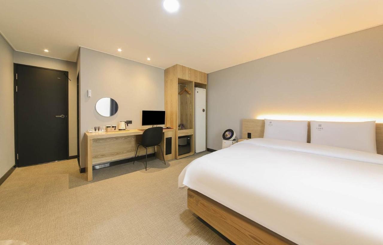 Labe Hotel Jeonju Dış mekan fotoğraf