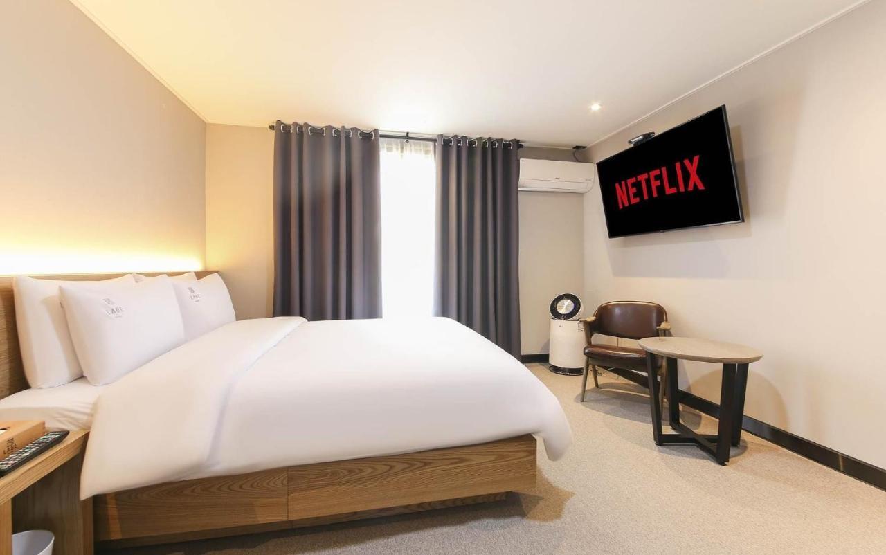 Labe Hotel Jeonju Dış mekan fotoğraf
